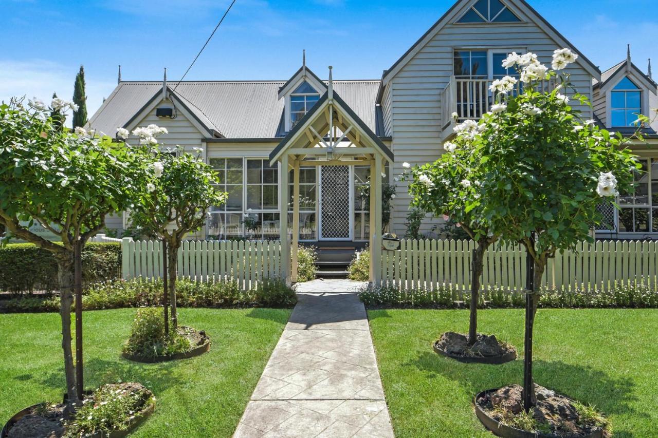 Creek Cottage Bed And Breakfast Traralgon Buitenkant foto